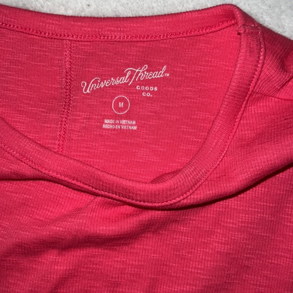 Hot pink long sleeve shirt size medium - Picture 2 of 3